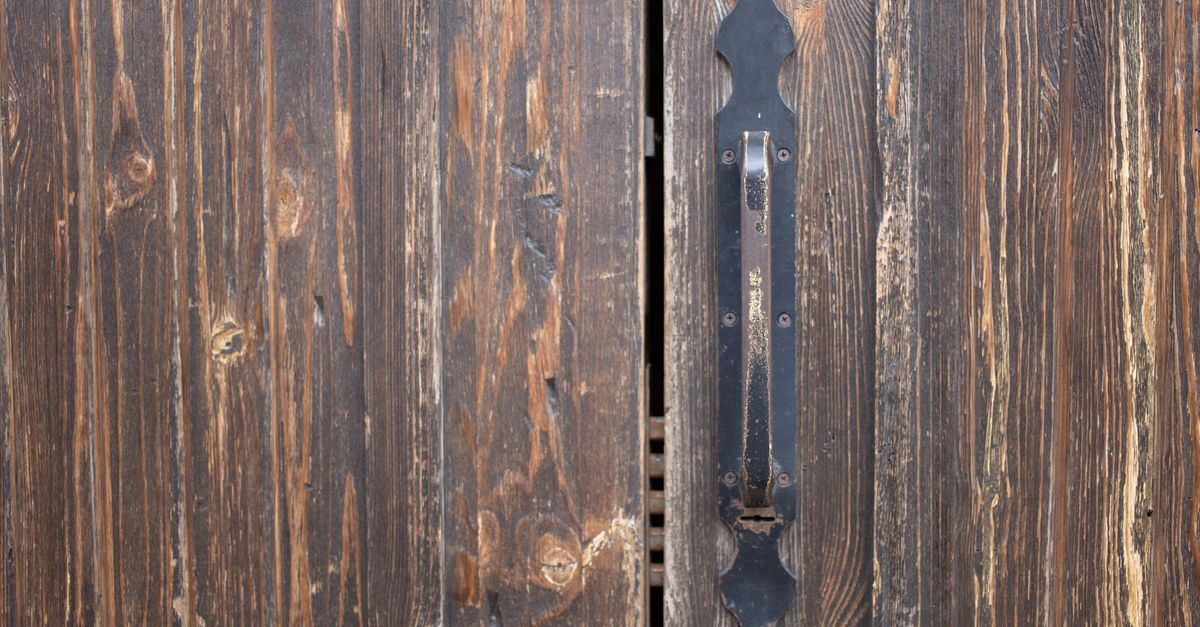 door security hardware — New Paltz Locksmith